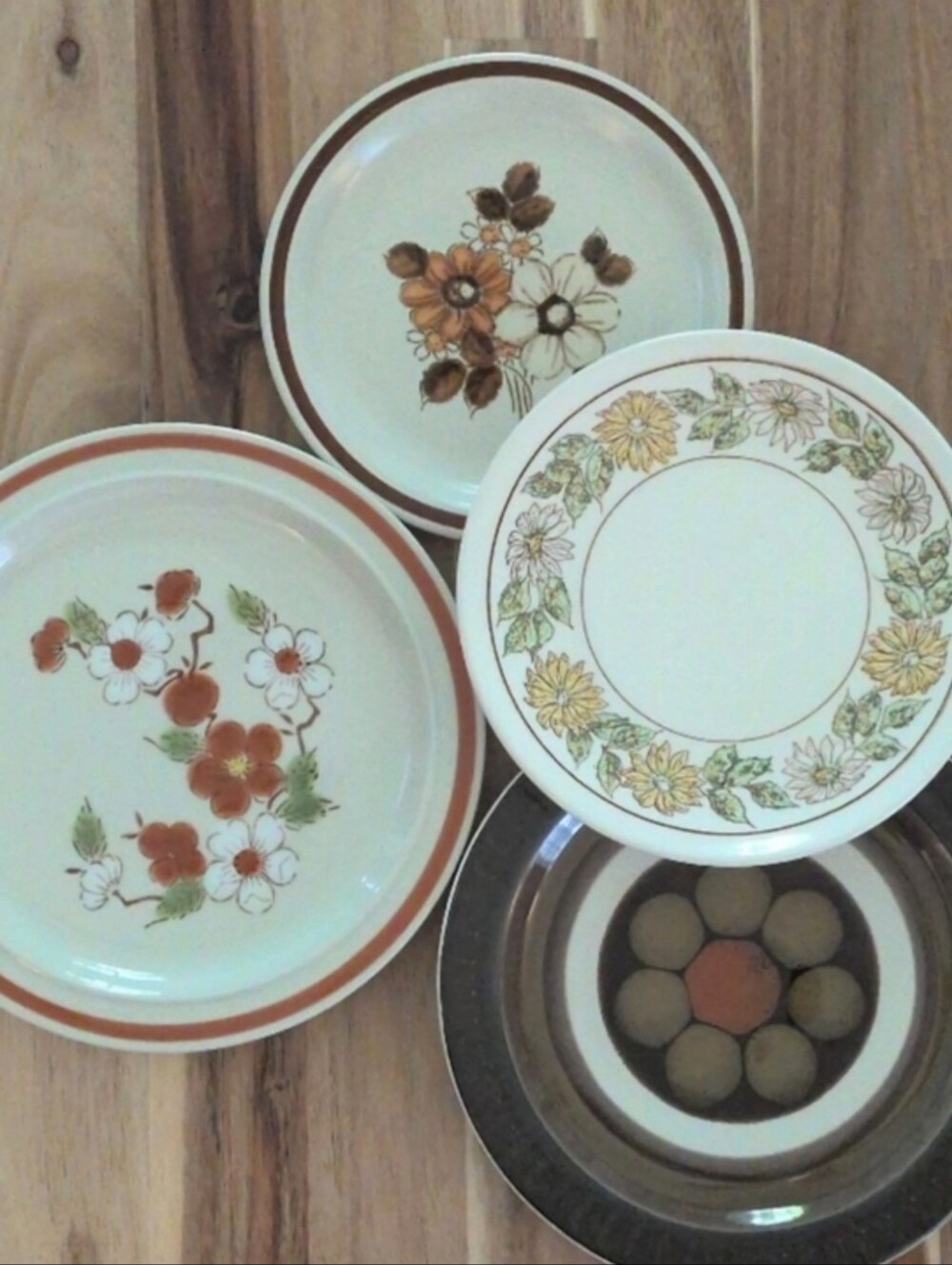 70's Stoneware Plate Wall Gallery Wall (Set of 4)